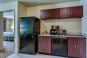 Cobblestone Inn & Suites - Waverly