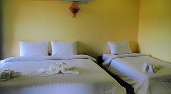 Morakot Lanta Resort