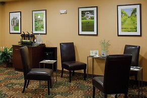 Cobblestone Inn & Suites - Winterset, IA