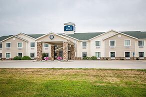 Cobblestone Inn & Suites - Winterset, IA
