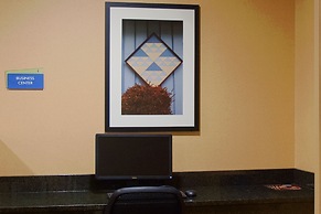 Cobblestone Inn & Suites - Winterset, IA