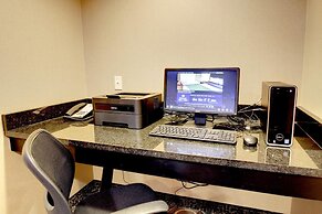 Cobblestone Inn & Suites - Winterset, IA