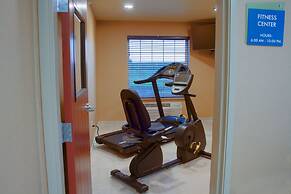 Cobblestone Inn & Suites - Winterset, IA