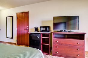 Cobblestone Inn & Suites - Winterset, IA