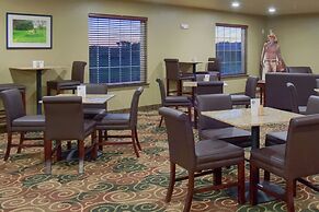 Cobblestone Inn & Suites - Winterset, IA