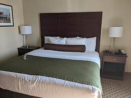Cobblestone Inn & Suites - Winterset, IA