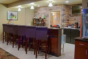 Cobblestone Inn & Suites - Winterset, IA