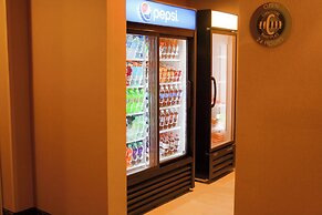Cobblestone Inn & Suites - Winterset, IA