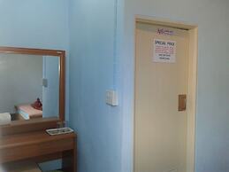 Baan Mook Anda Hostel