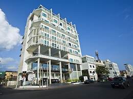 Mirage Colombo Hotel