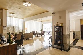 Mirage Colombo Hotel