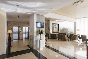 Mirage Colombo Hotel