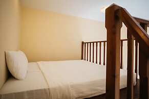 Mirage Colombo Hotel