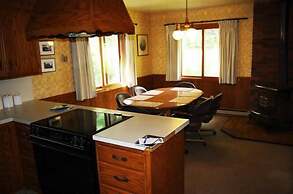 Solbakken Resort On Superior