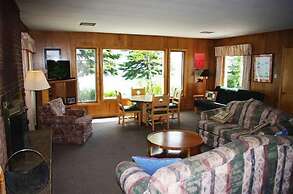 Solbakken Resort On Superior