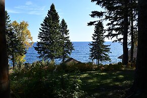 Solbakken Resort On Superior