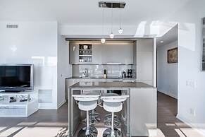 Velvet Stays – Entertainment District