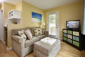 Breezeway Boutique Hotel