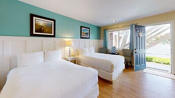 Breezeway Boutique Hotel