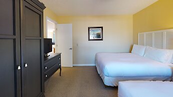 Breezeway Boutique Hotel