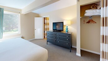 Breezeway Boutique Hotel