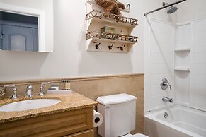 Cliffside Resort Condominiums