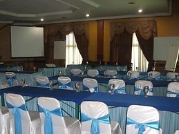 New Siliwangi Hotel & Restaurant