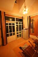 Budsaba Resort & Spa