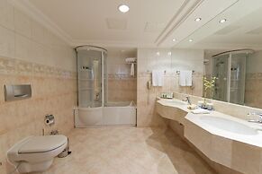 Xanadu Resort Hotel - High Class