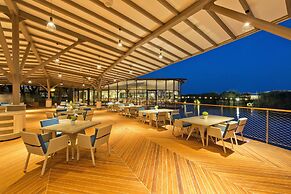 Xanadu Resort Hotel - High Class