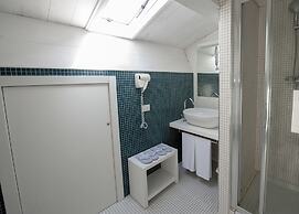 Edificio 15 House Elite