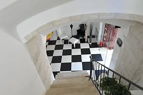 Edificio 15 House Elite