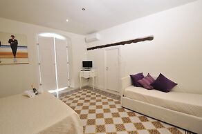 Edificio 15 House Elite