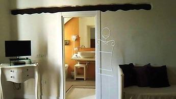 Edificio 15 House Elite