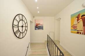 Edificio 15 House Elite