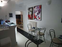 Edificio 15 House Elite