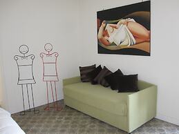 Edificio 15 House Elite