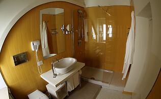 Edificio 15 House Elite