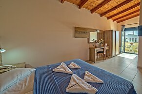 Blue Aegean Hotel & Suites