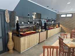 Blue Aegean Hotel & Suites