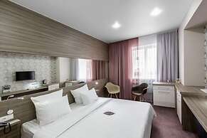Kamarooms Business Hotel & Spa