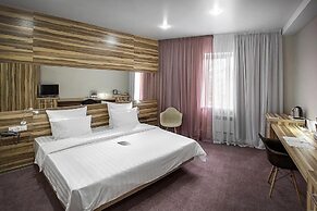 Kamarooms Business Hotel & Spa