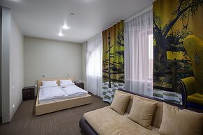 Kamarooms Business Hotel & Spa