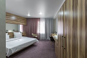 Kamarooms Business Hotel & Spa