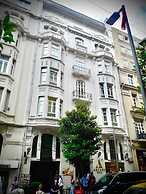 Arcade Hotel