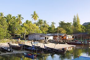 Thalane Palm Paradise Resort