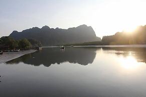 Thalane Palm Paradise Resort