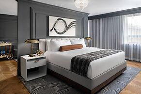 The Drake Oak Brook, Autograph Collection