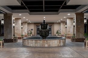 The Drake Oak Brook, Autograph Collection