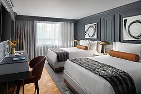 The Drake Oak Brook, Autograph Collection